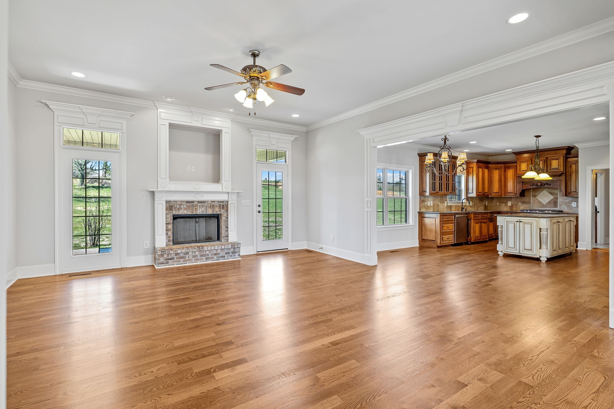 423 Carters Creek Pike Columbia TN 38401