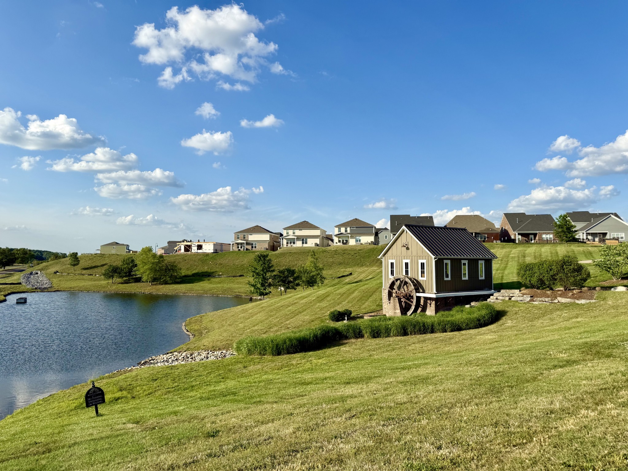 883 Cherry Grove Drive Hendersonville TN 37075