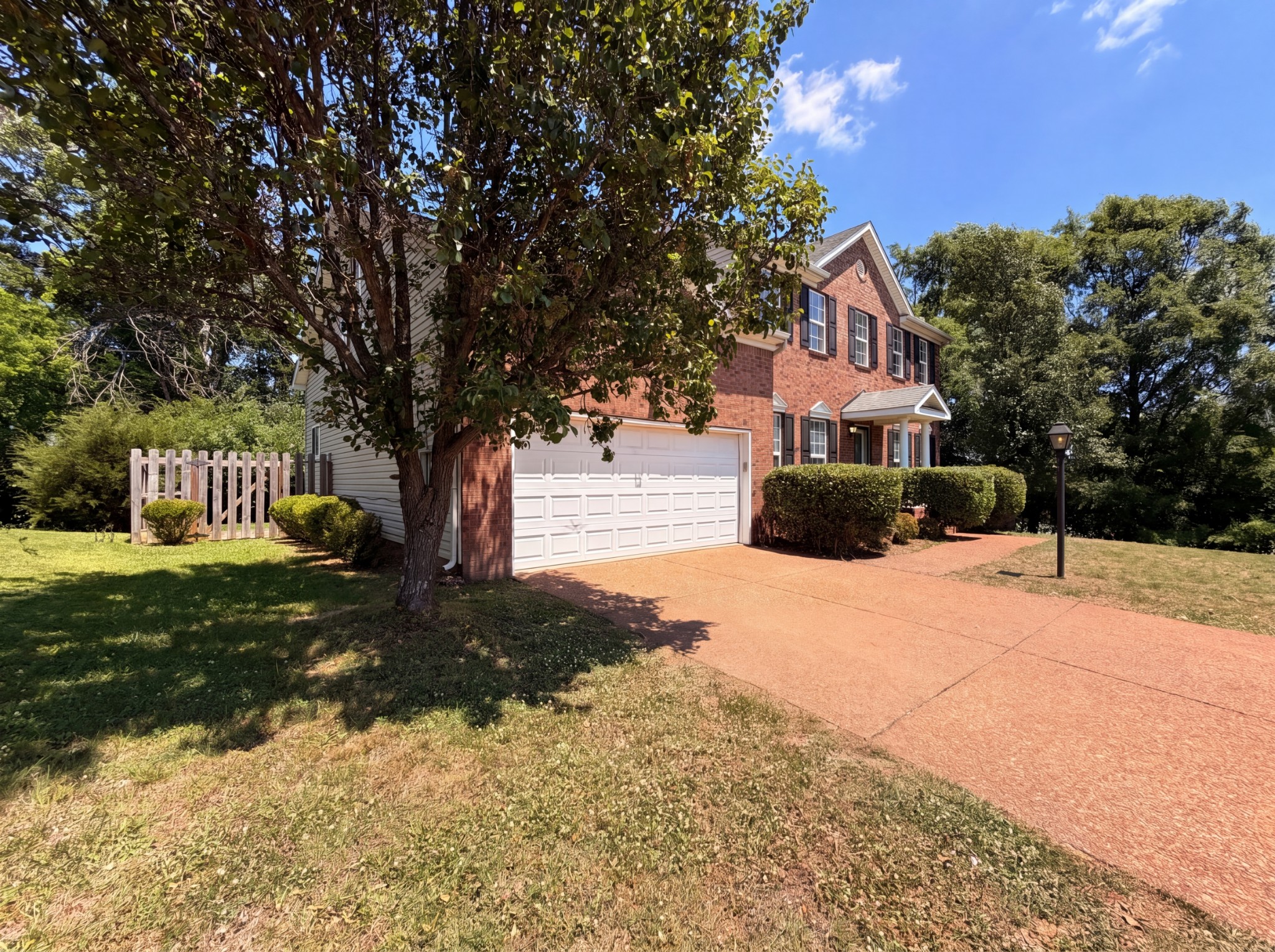 1200 Rockeford Drive Nashville TN 37221