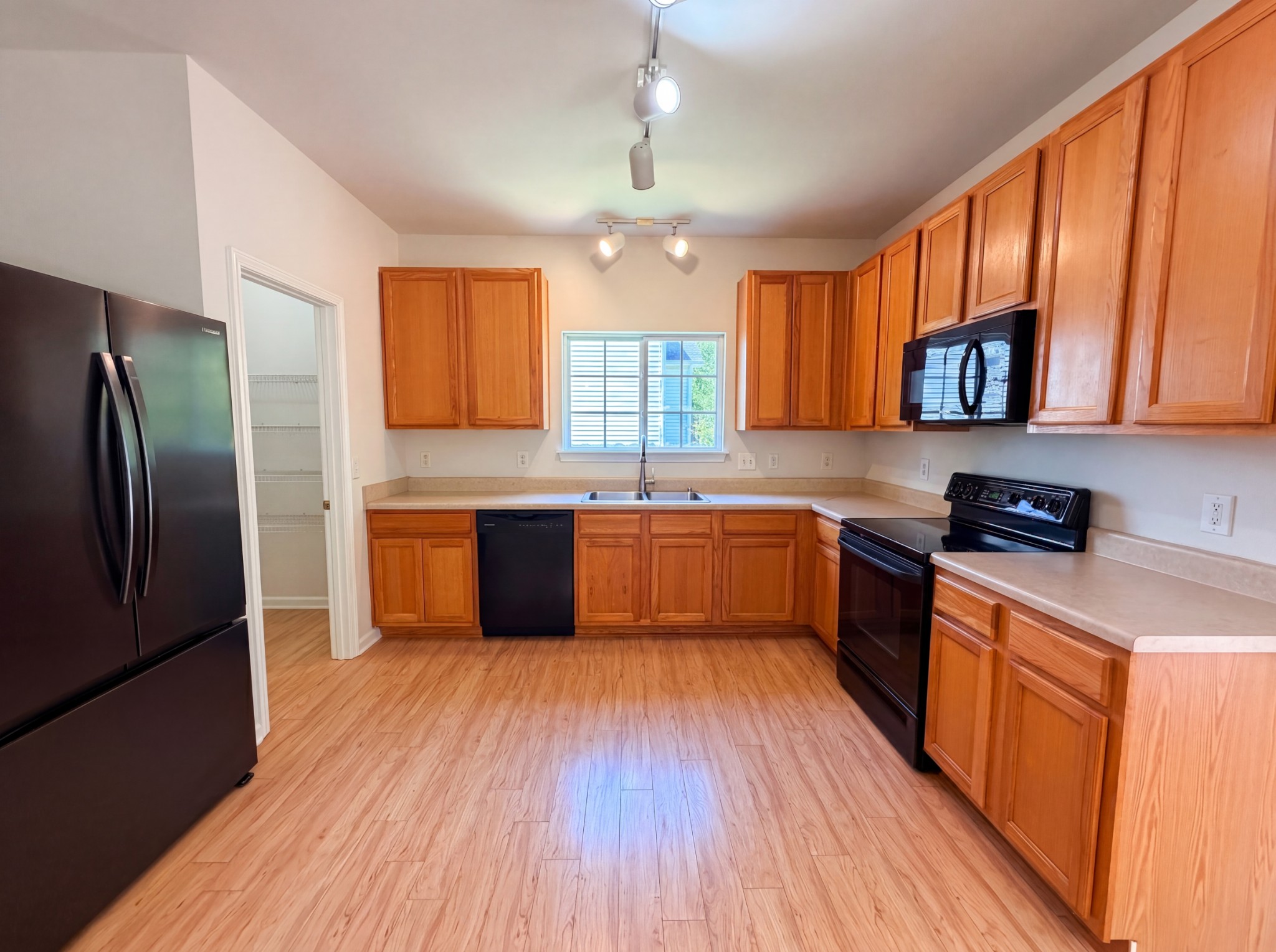 1200 Rockeford Drive Nashville TN 37221