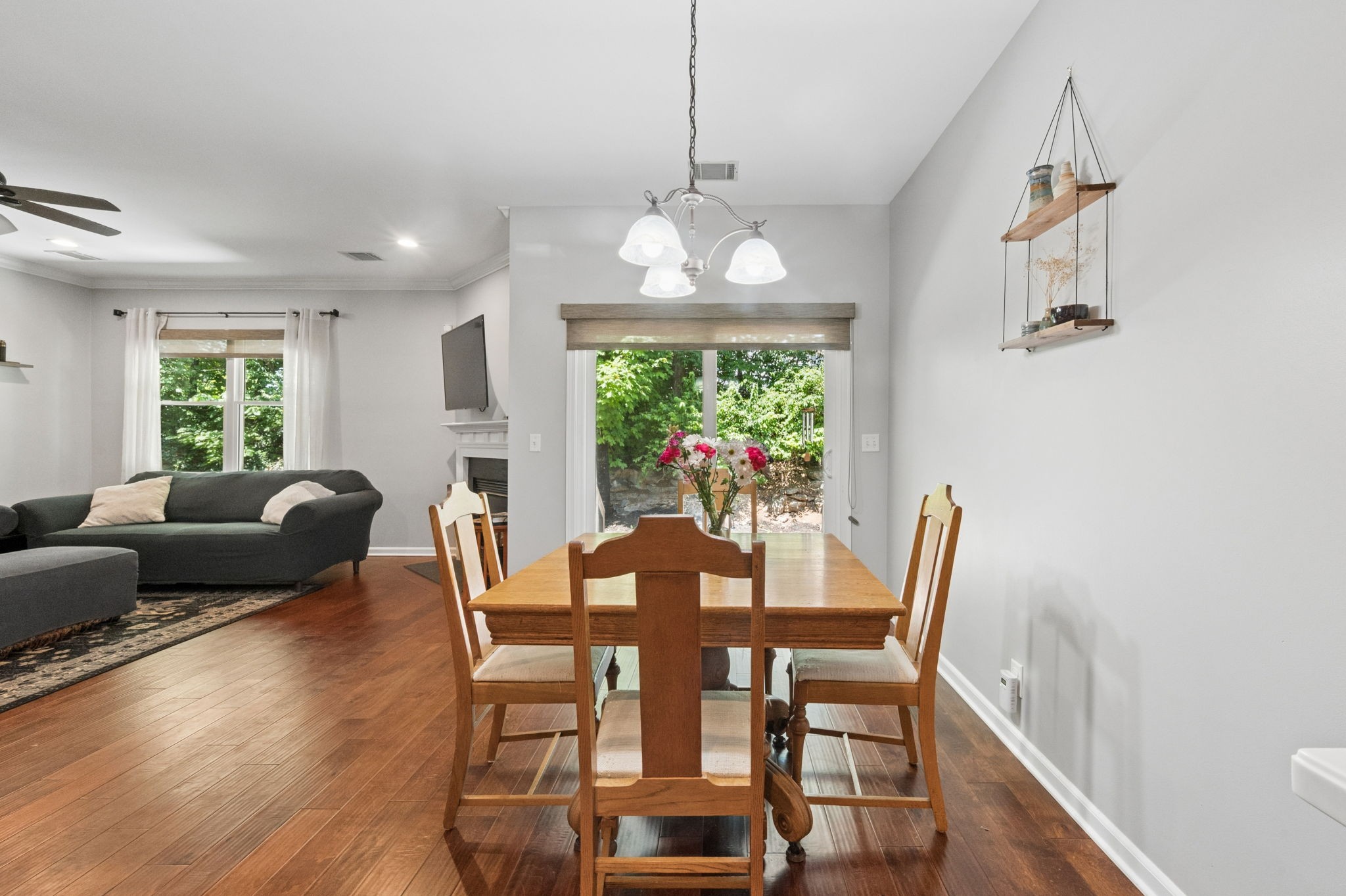 1901 Deep Woods Trail Nashville TN 37214