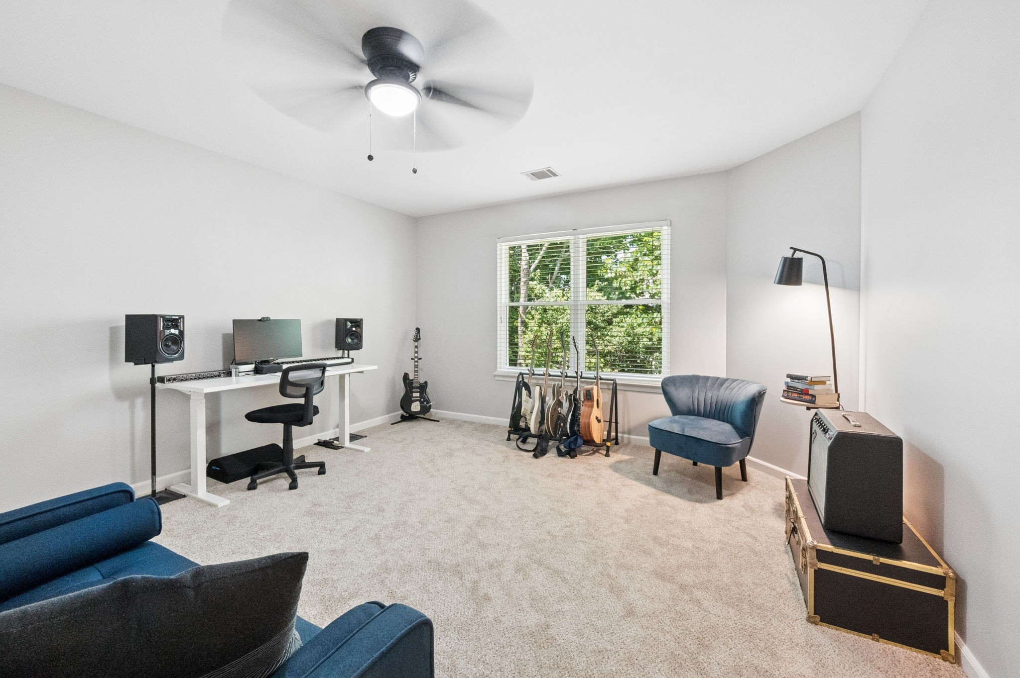 1901 Deep Woods Trail Nashville TN 37214