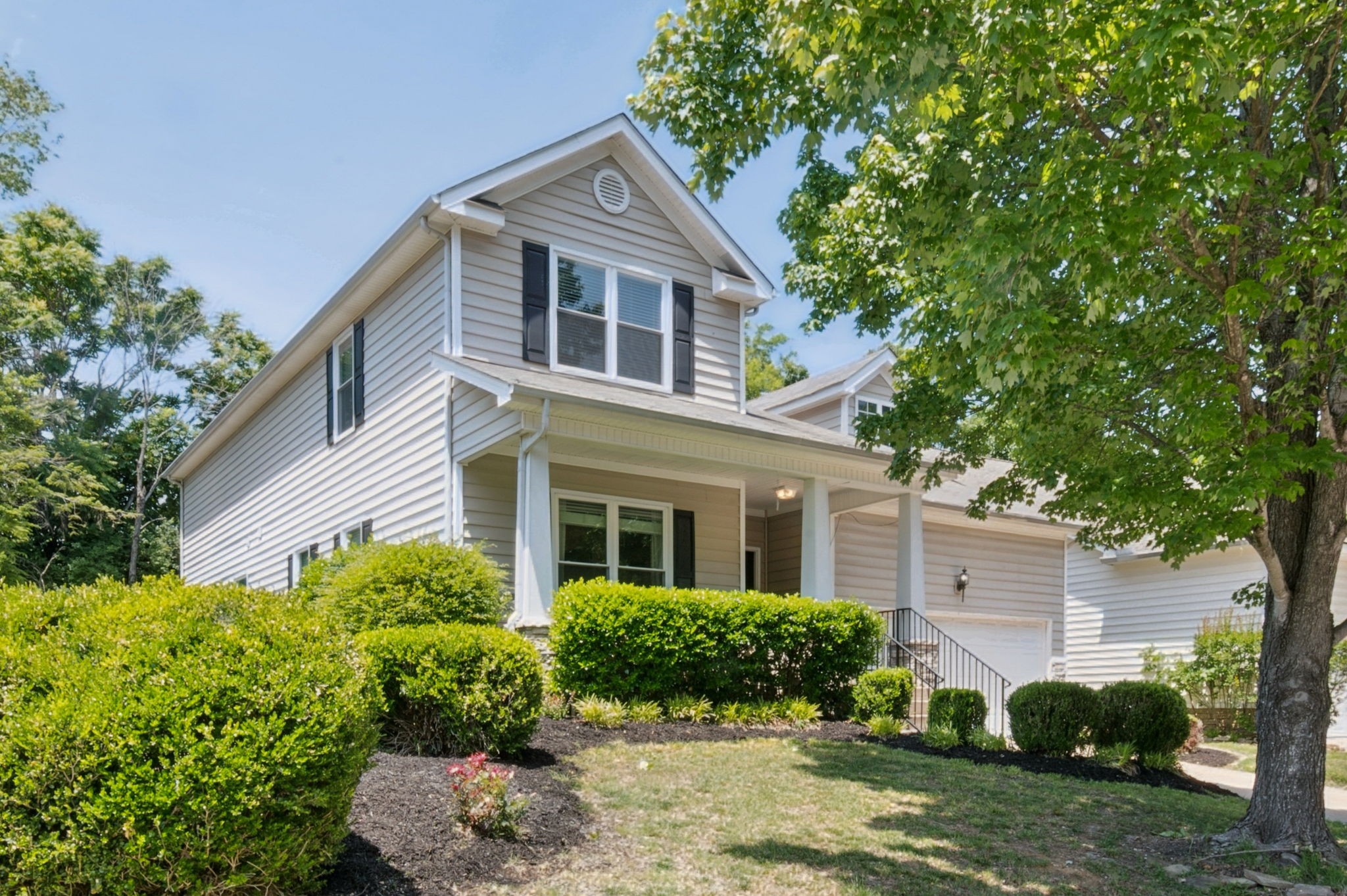 1901 Deep Woods Trail Nashville TN 37214