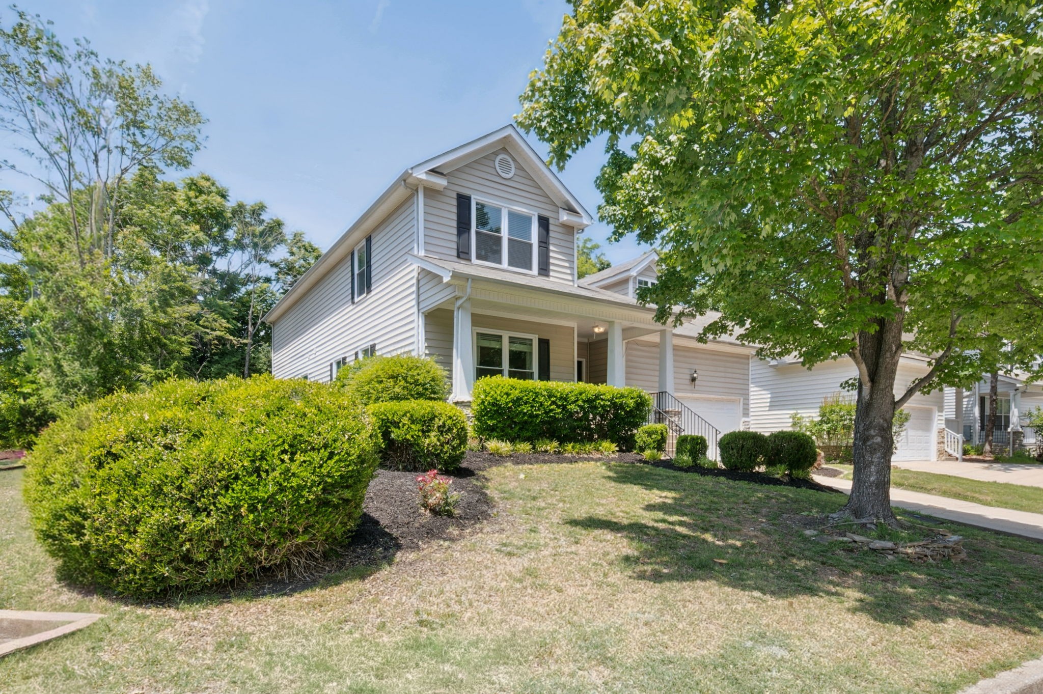 1901 Deep Woods Trail Nashville TN 37214