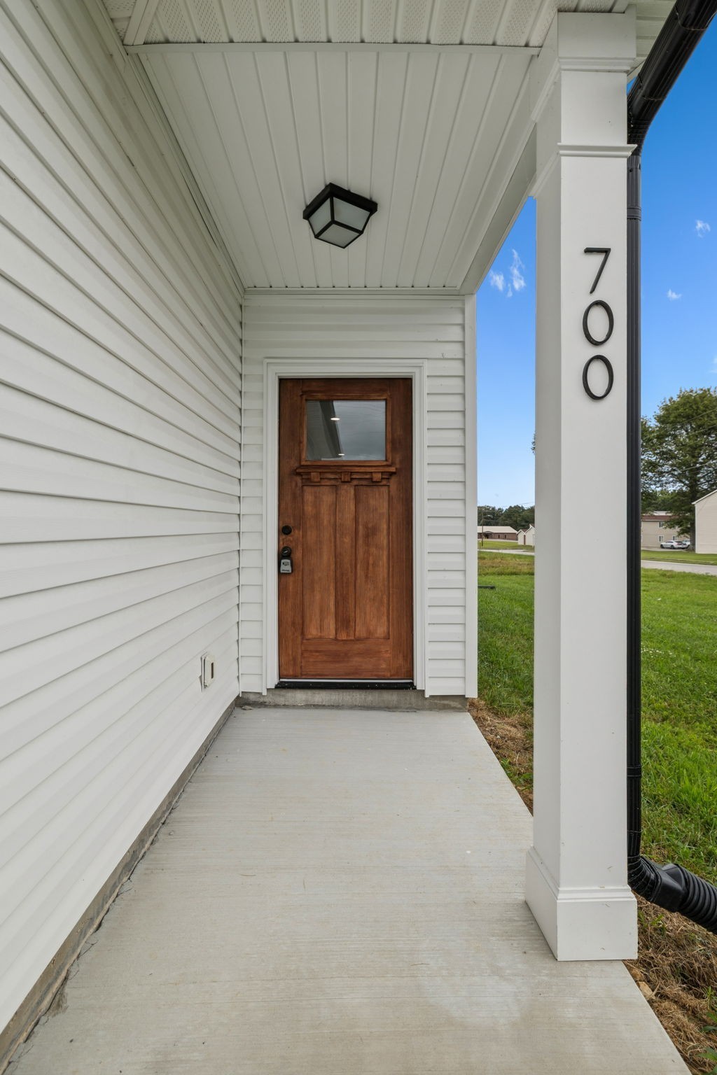700 Robinson Road Smithville TN 37166