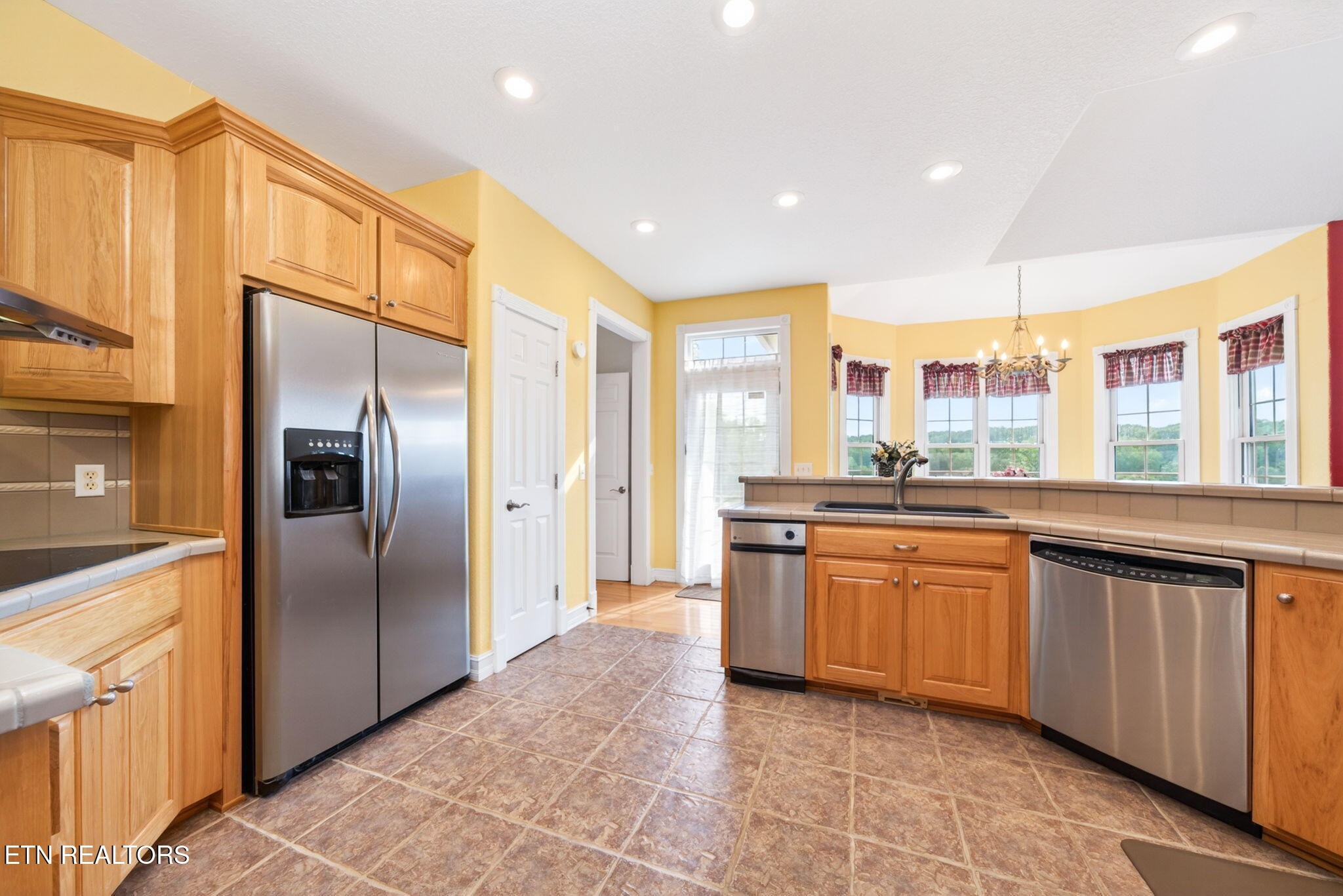 321 Magnolia Lane Crossville TN 38555