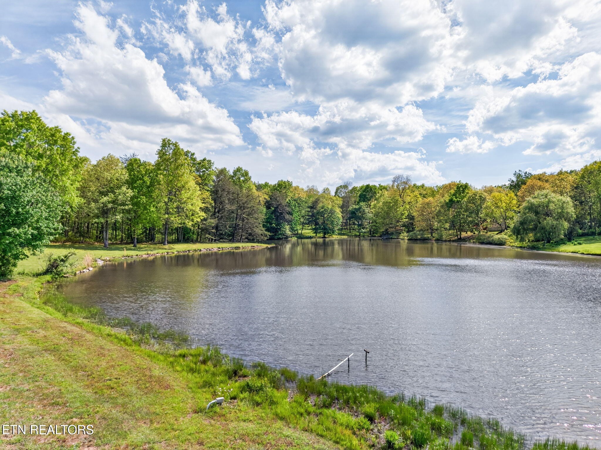 321 Magnolia Lane Crossville TN 38555