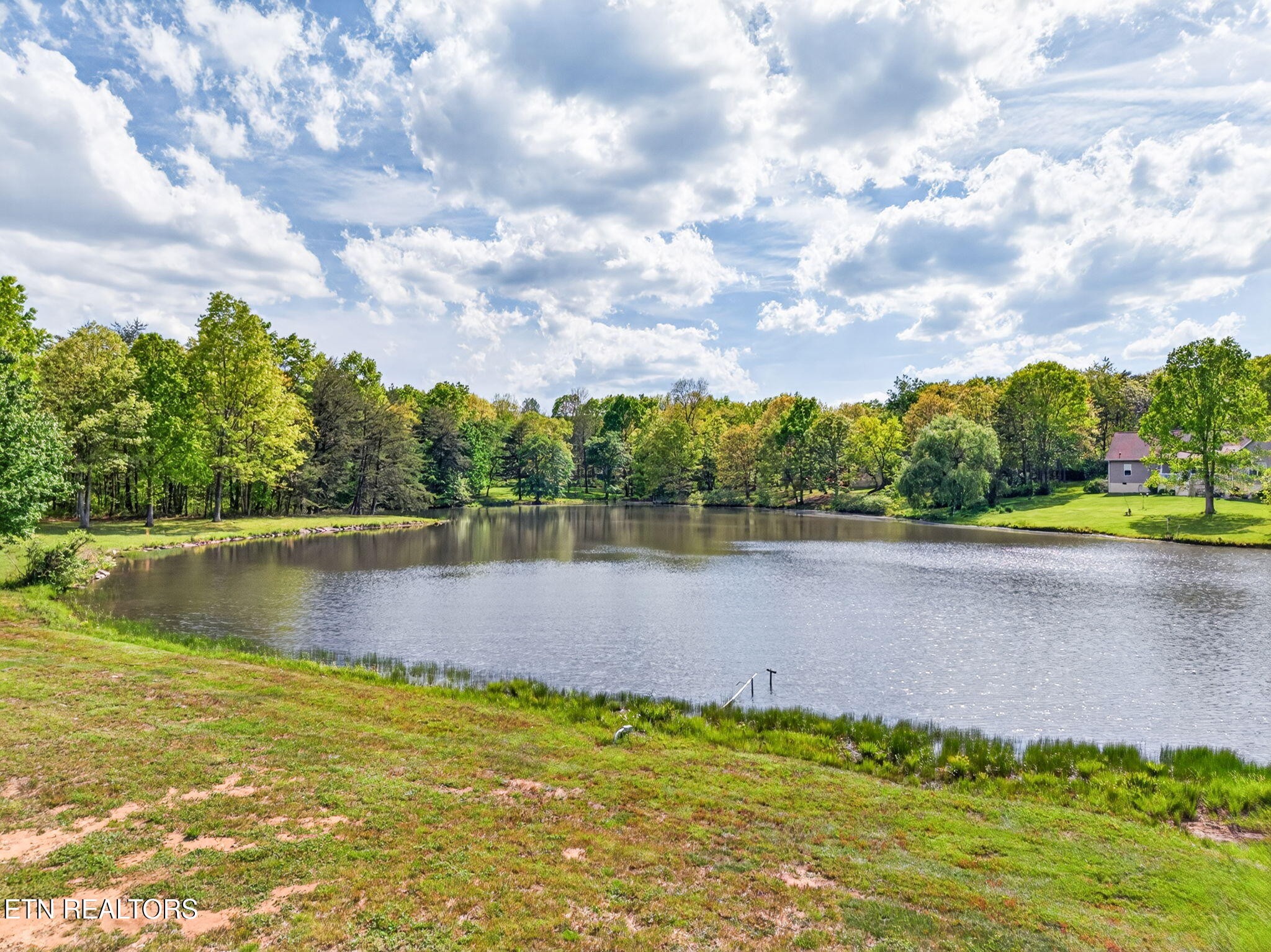 321 Magnolia Lane Crossville TN 38555