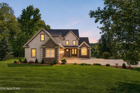 321 Magnolia Lane Crossville TN 38555