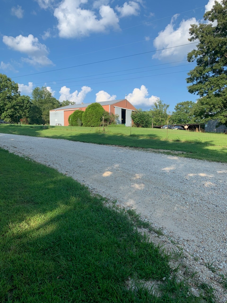954 S Buchanan Road Waverly TN 37185