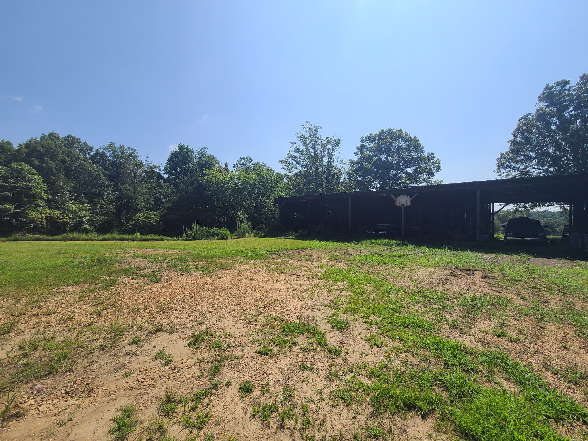 954 S Buchanan Road Waverly TN 37185
