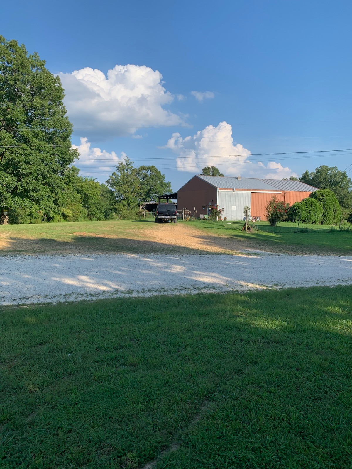 954 S Buchanan Road Waverly TN 37185