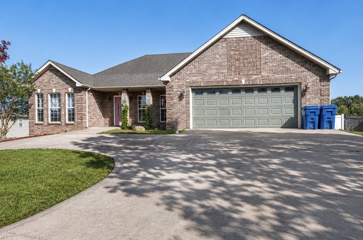 229 Cheshire Road Clarksville TN 37043