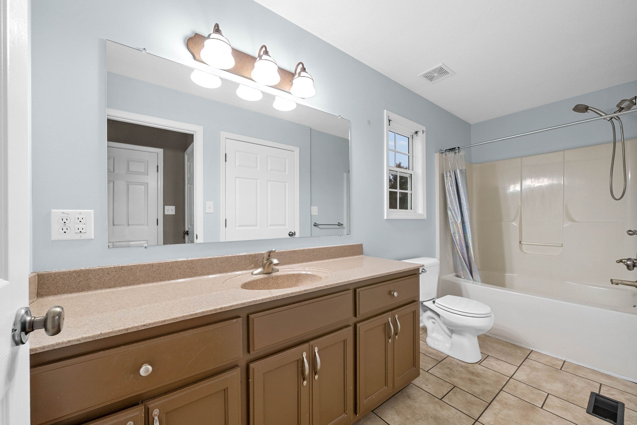 229 Cheshire Road Clarksville TN 37043