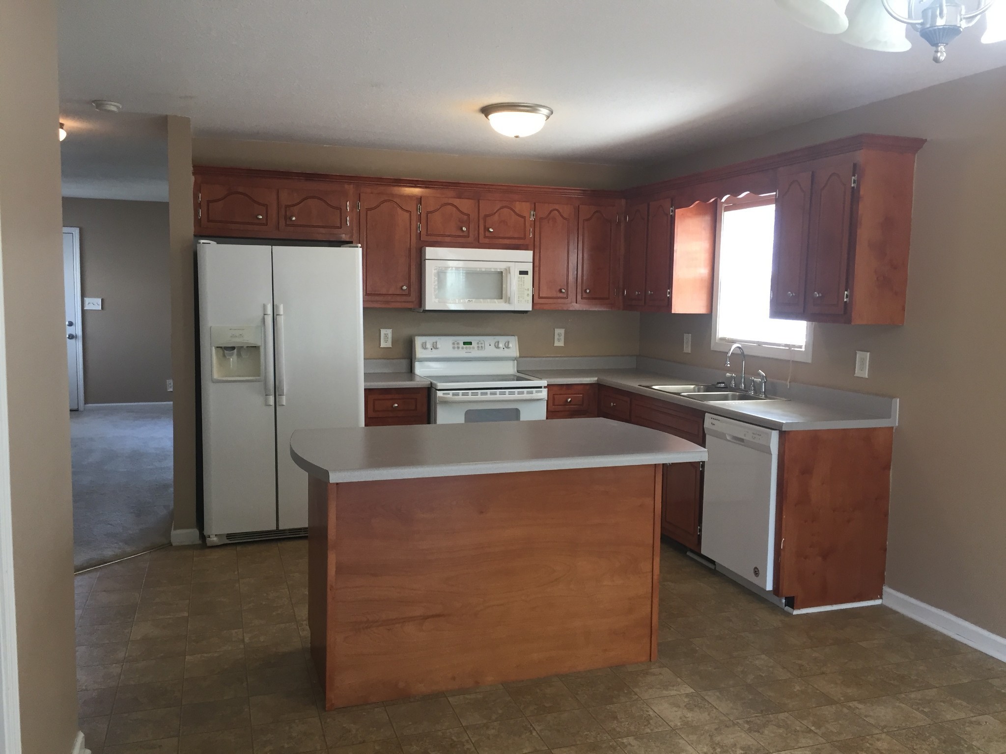 1528 Tylertown Road Clarksville TN 37040