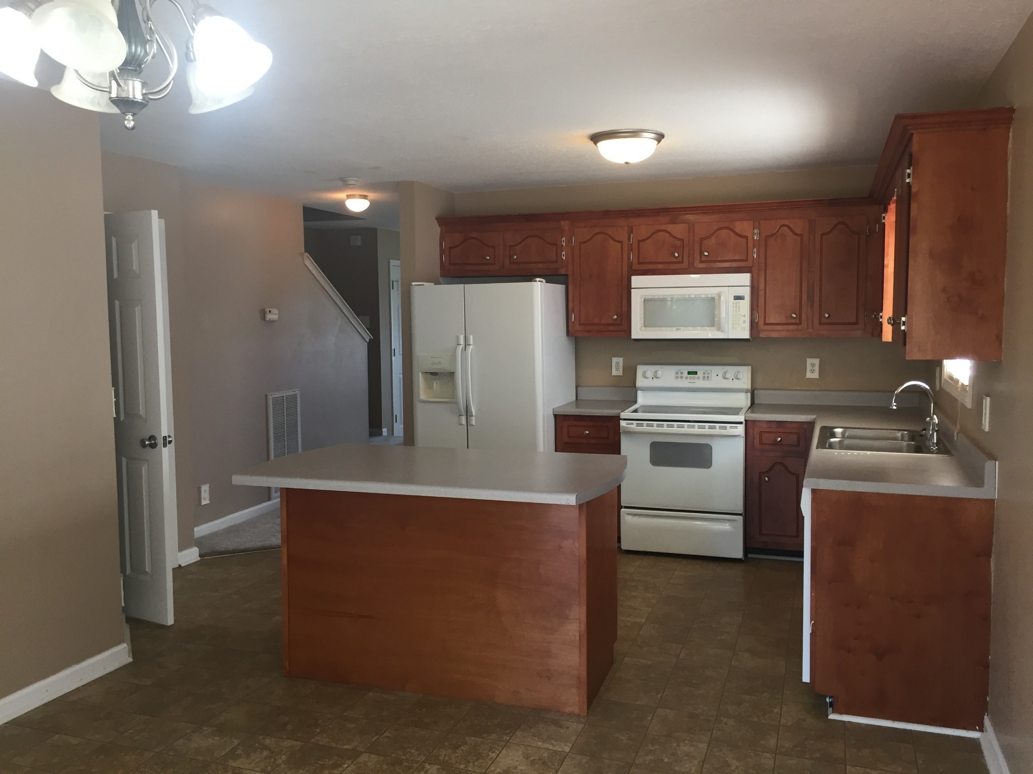 1528 Tylertown Road Clarksville TN 37040