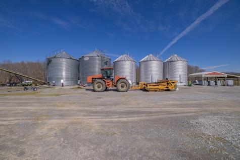 8141 Woodbury Highway Manchester TN 37355