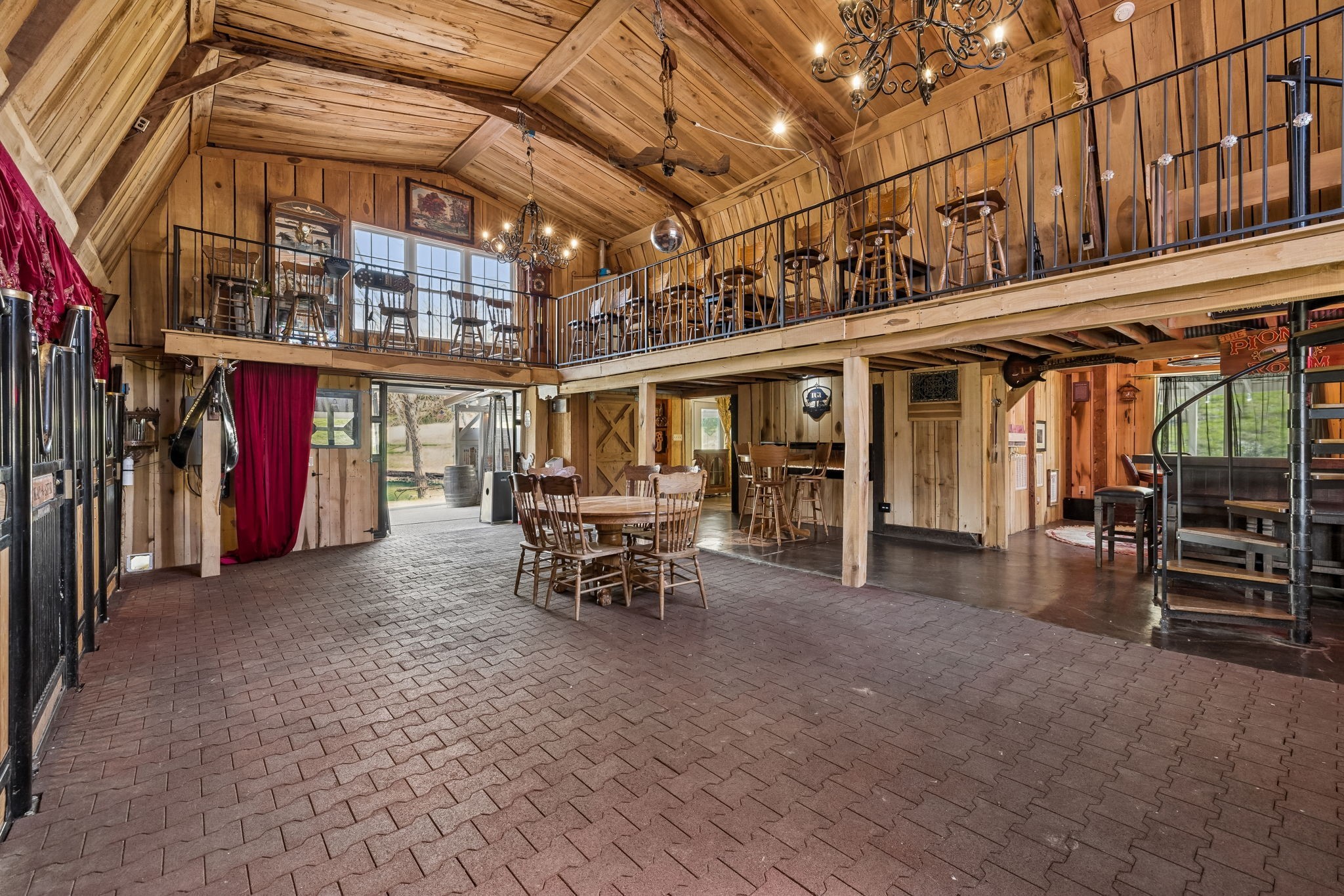 2455 Long Hollow Pike Hendersonville TN 37075