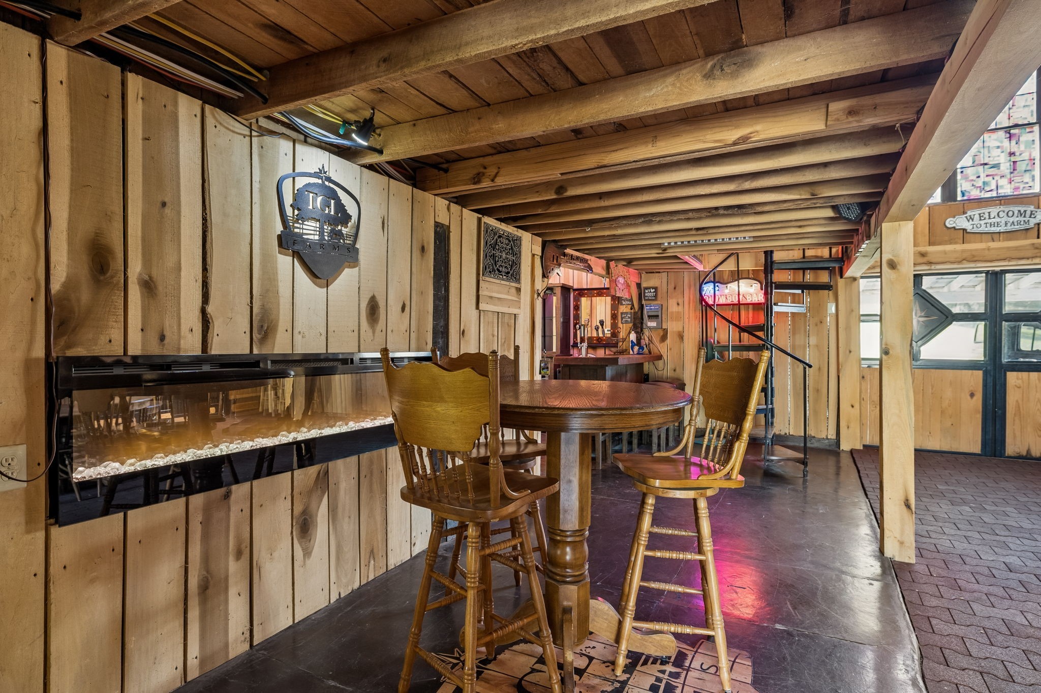 2455 Long Hollow Pike Hendersonville TN 37075
