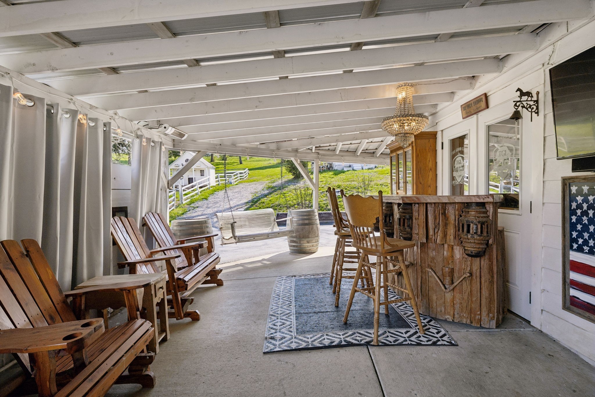 2455 Long Hollow Pike Hendersonville TN 37075