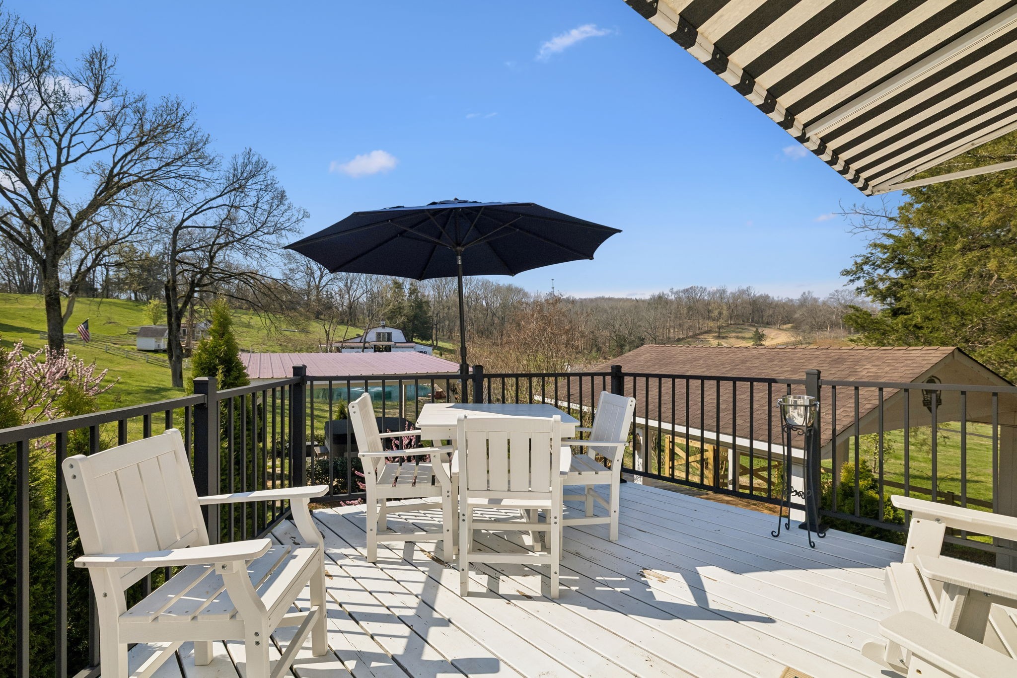 2455 Long Hollow Pike Hendersonville TN 37075