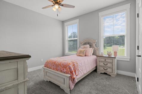 1014 Douglas Court Dickson TN 37055