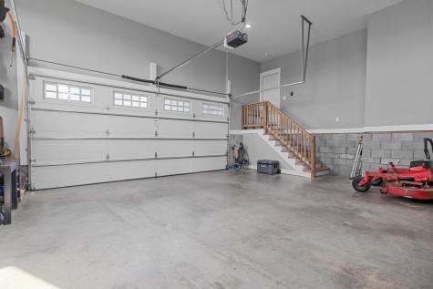 1014 Douglas Court Dickson TN 37055