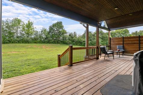 1014 Douglas Court Dickson TN 37055