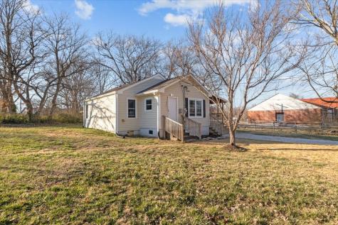 141 School Road Vanleer TN 37181