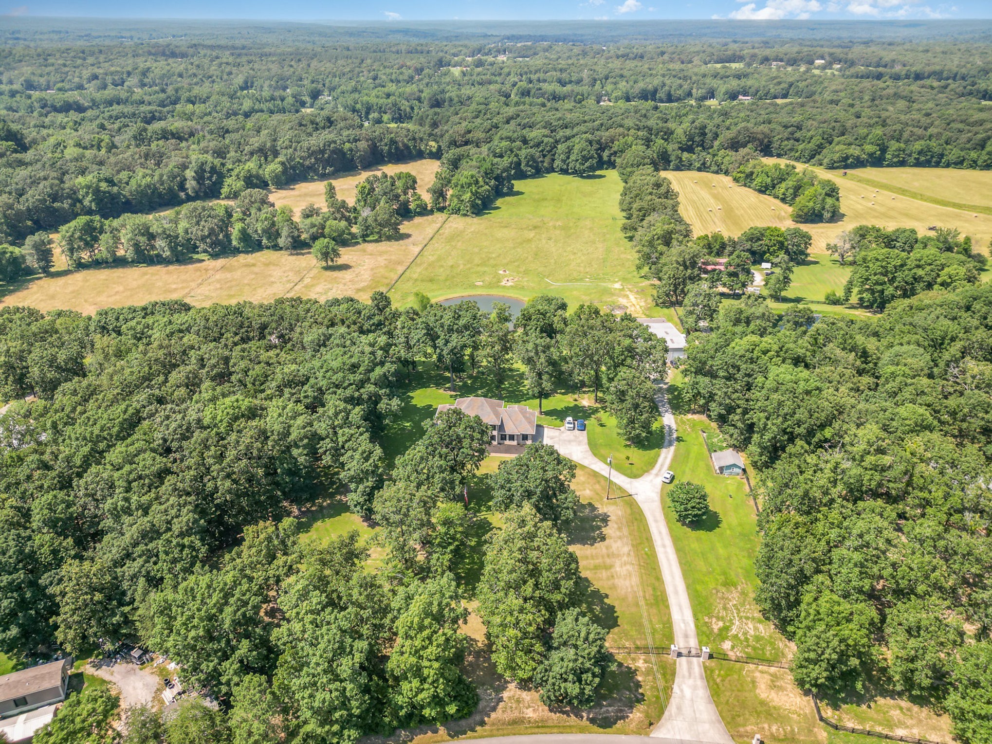 1640 Eno Road Dickson TN 37055