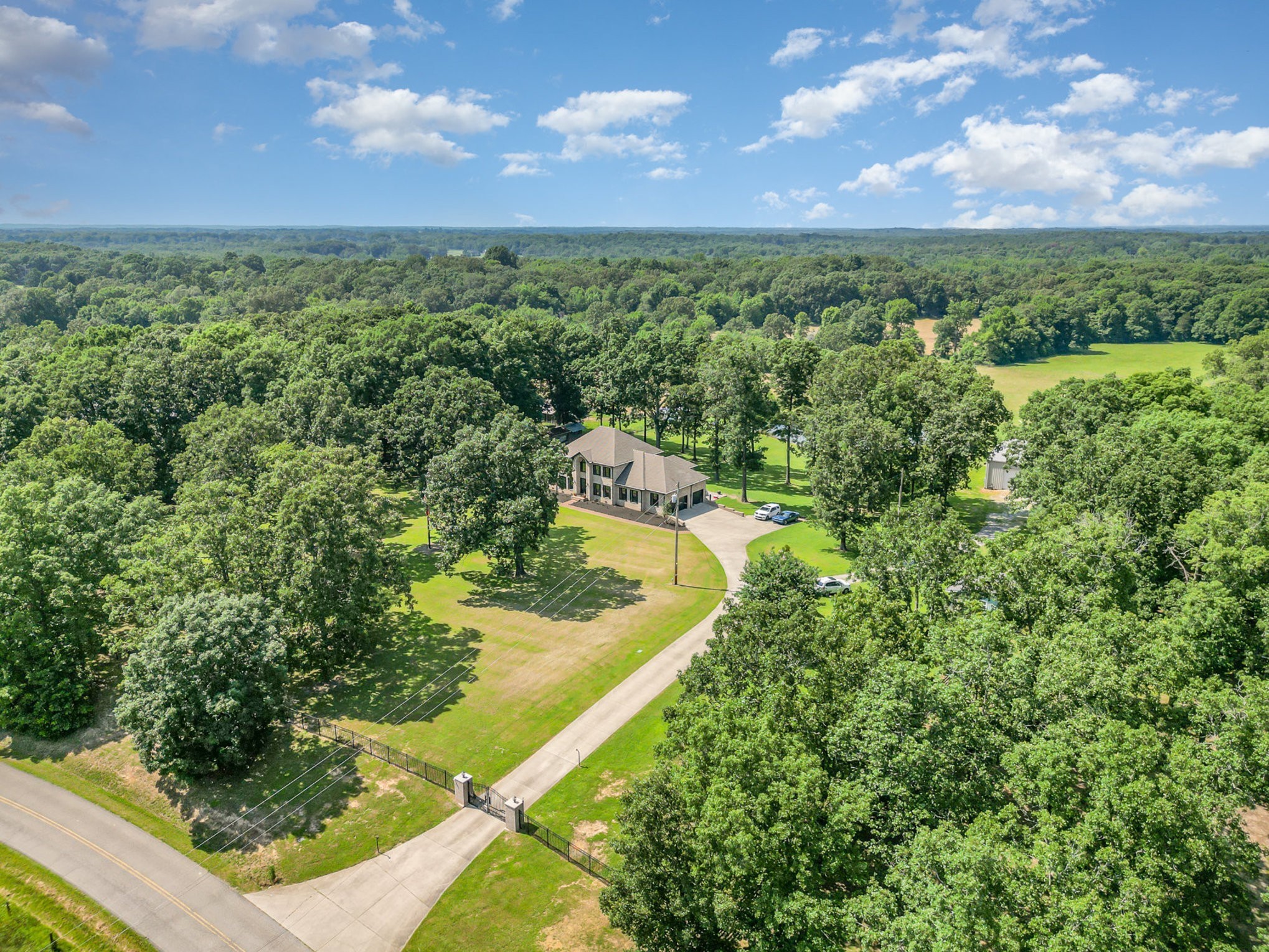 1640 Eno Road Dickson TN 37055