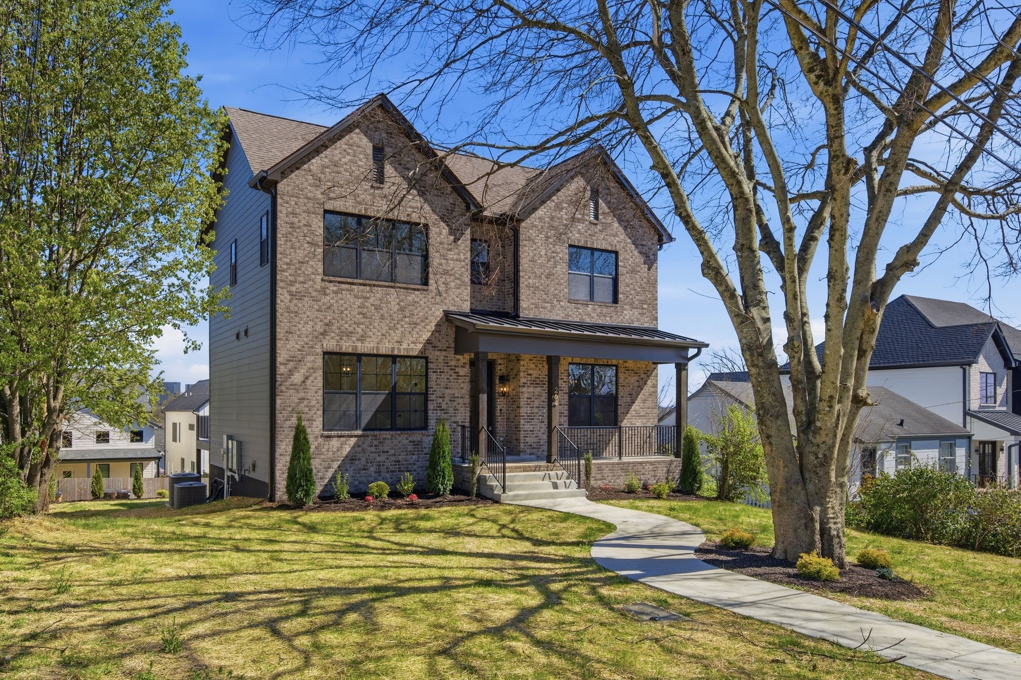264 38th Ave, N Nashville TN 37209
