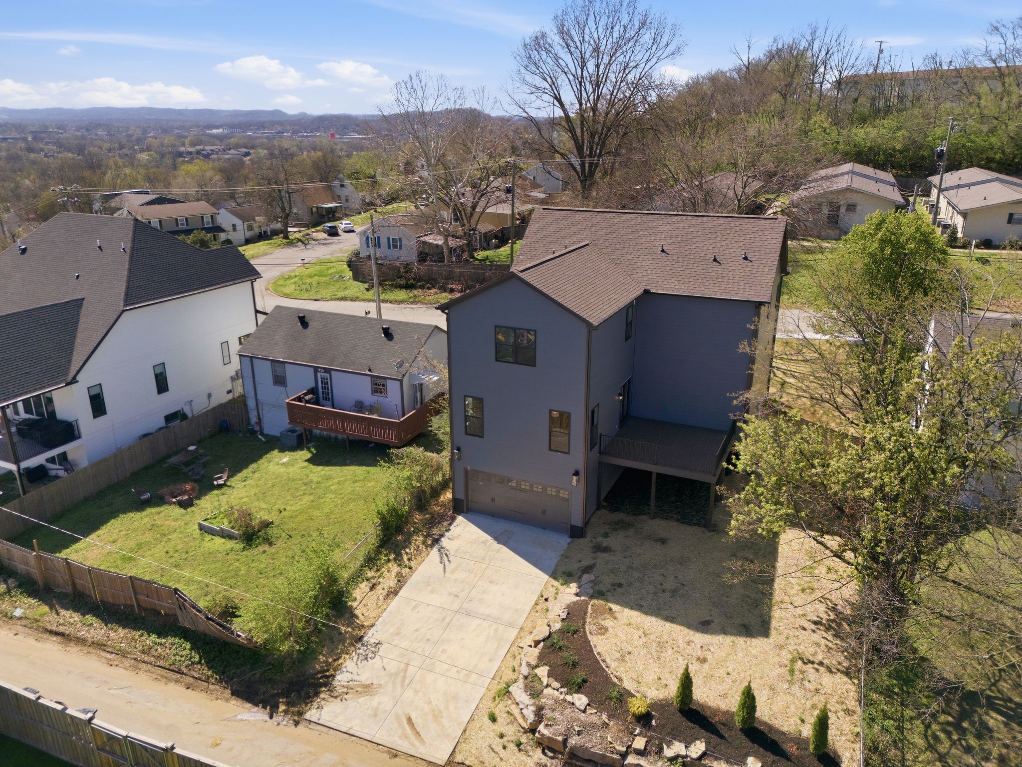 264 38th Ave, N Nashville TN 37209