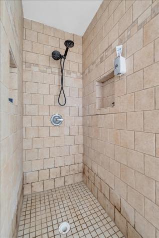 201 10th Ave, N Decherd TN 37324