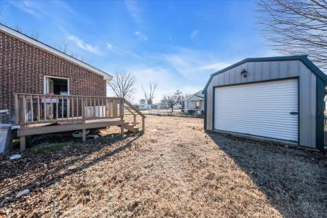 201 10th Ave, N Decherd TN 37324