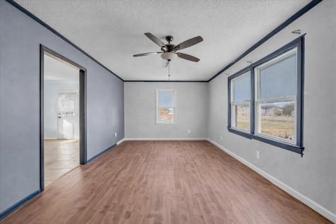 201 10th Ave, N Decherd TN 37324