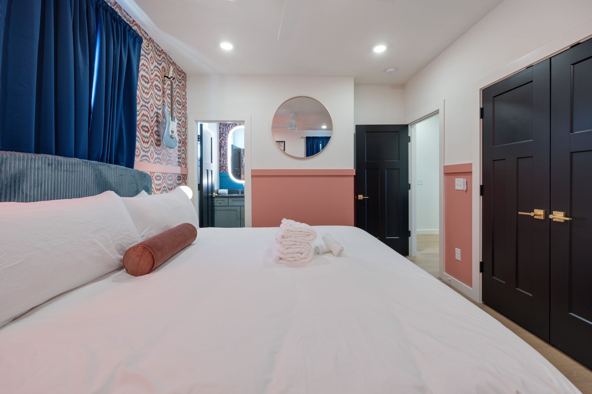1501 16th Ave, S Nashville TN 37212