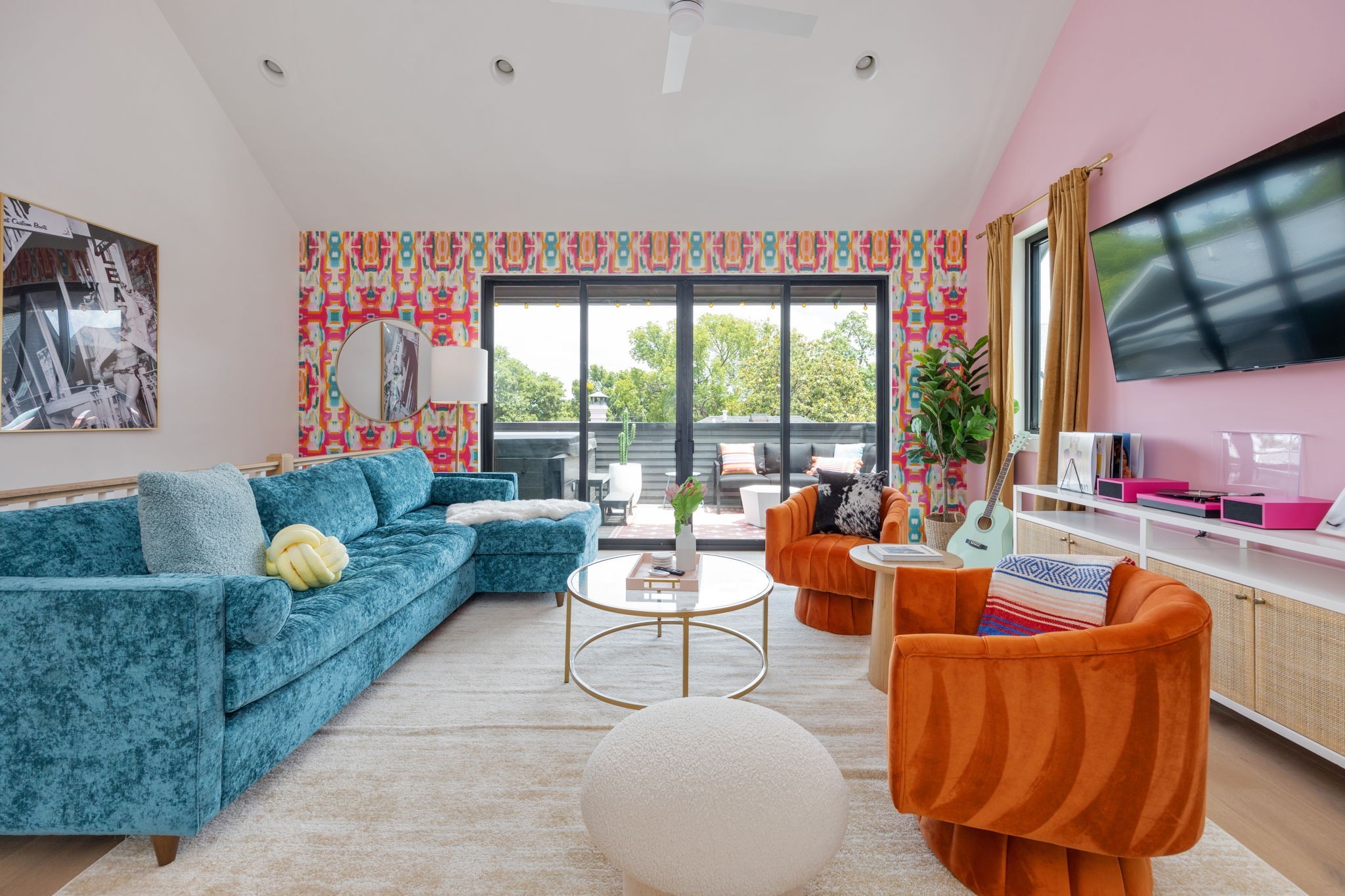 1501 16th Ave, S Nashville TN 37212