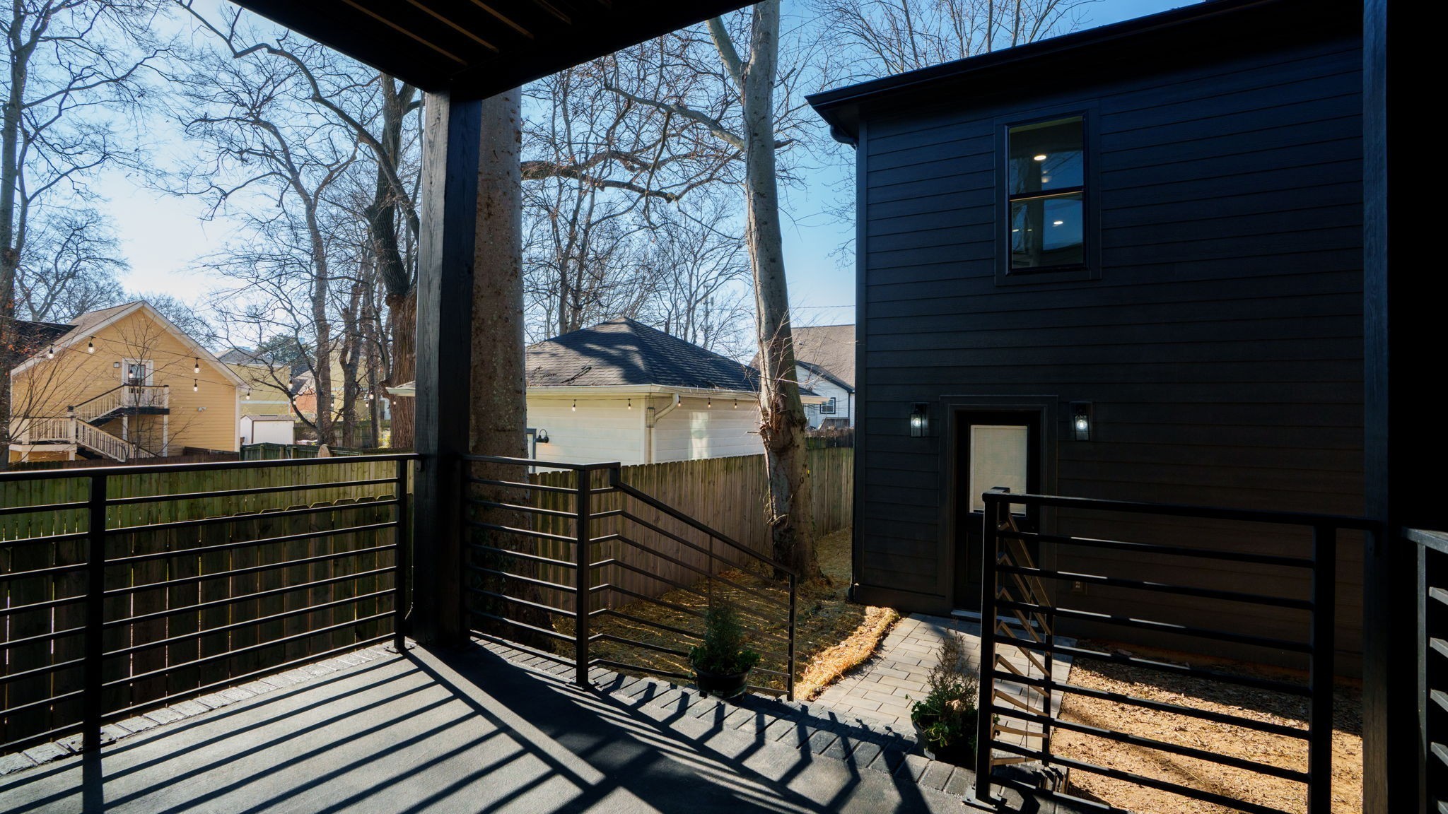 927 11th Ave, N Nashville TN 37208