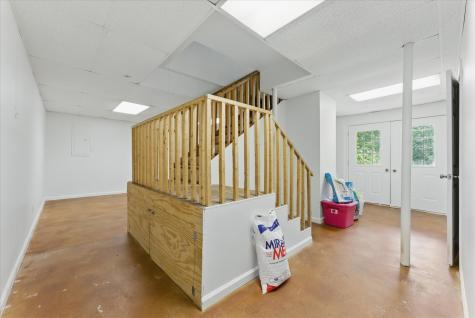 4790 Old Highway 13 Cumberland City TN 37050