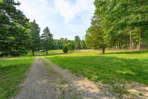 4790 Old Highway 13 Cumberland City TN 37050