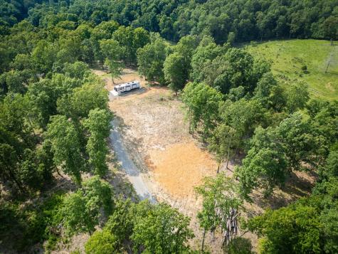 4790 Old Highway 13 Cumberland City TN 37050