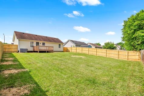 517 Oakmont Drive Clarksville TN 37042