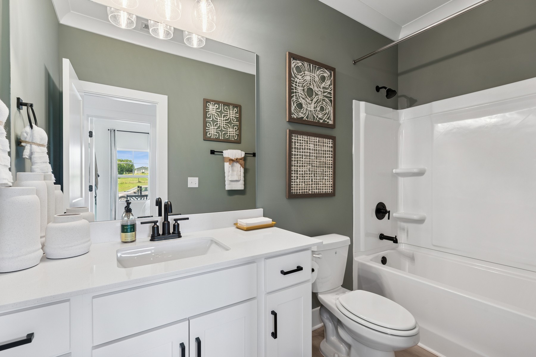 2944 Sharpstone Drive Columbia TN 38401