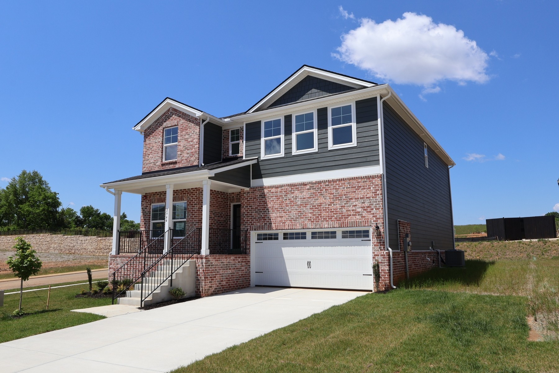 2944 Sharpstone Drive Columbia TN 38401