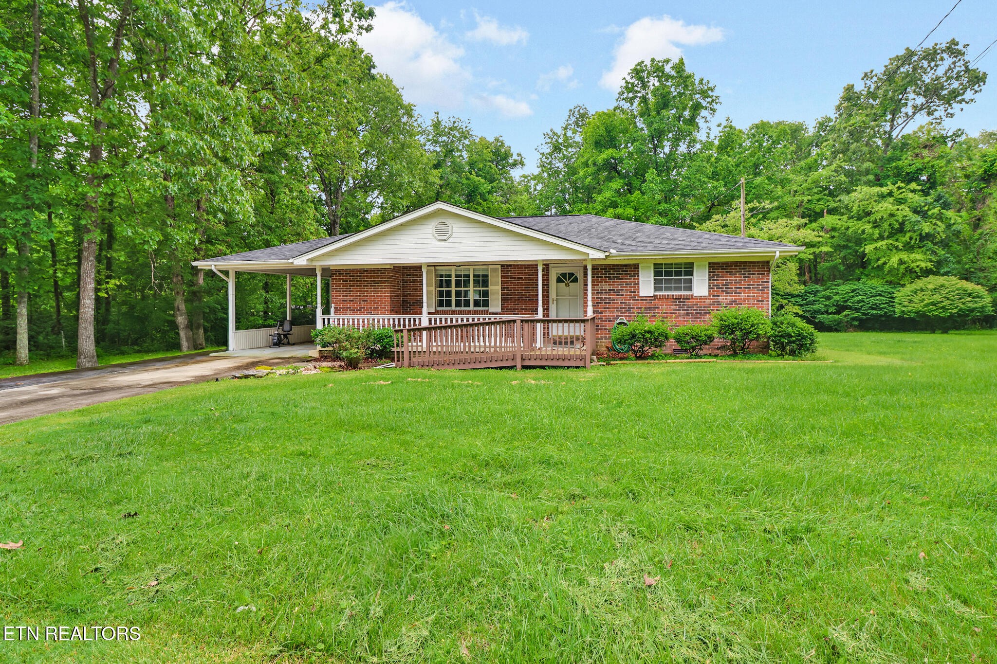 5012 Pawnee Road Crossville TN 38572
