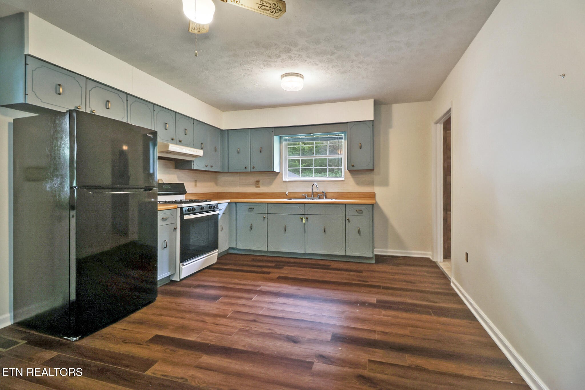 5012 Pawnee Road Crossville TN 38572