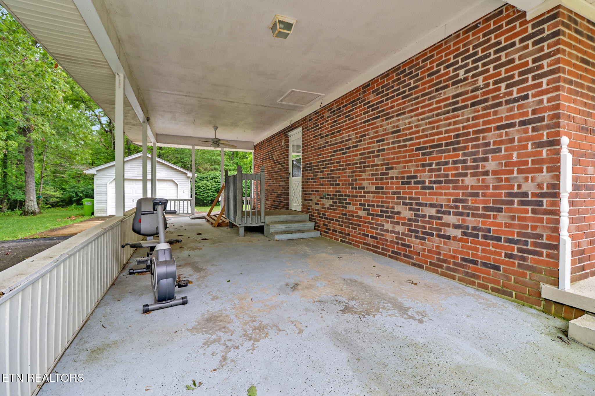5012 Pawnee Road Crossville TN 38572