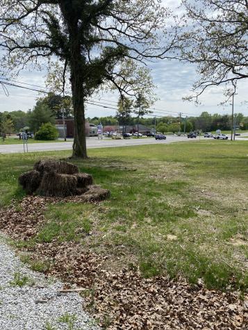 2929 Highway 31, W White House TN 37188