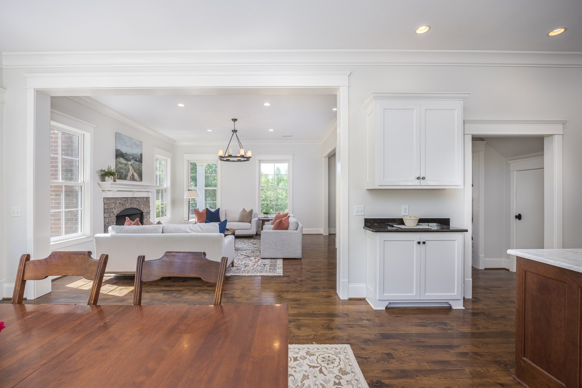 8706 Poplar Creek Road Nashville TN 37221